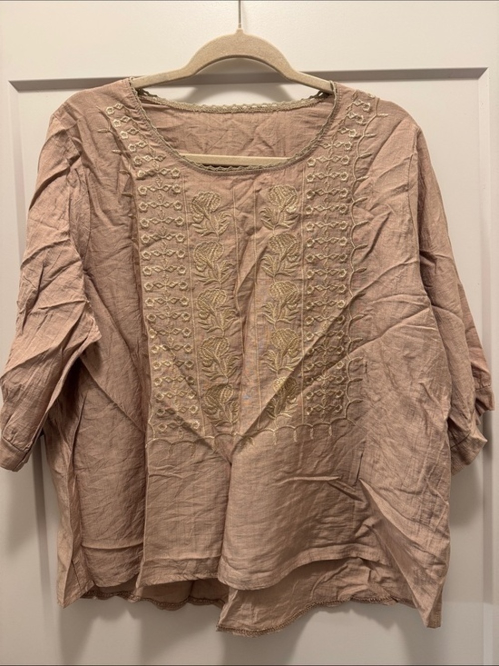 Embroidered Peasant Blouse. L.